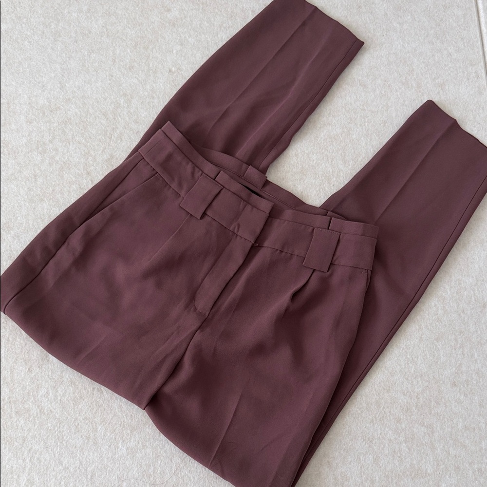 Chic Women's Plum Dress Pants